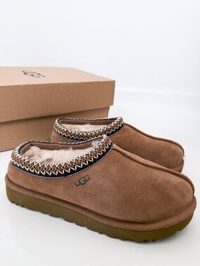 UGG Tasman Slippers Chestnut Size 6 Like New | Worn 2x Cozy Shearling